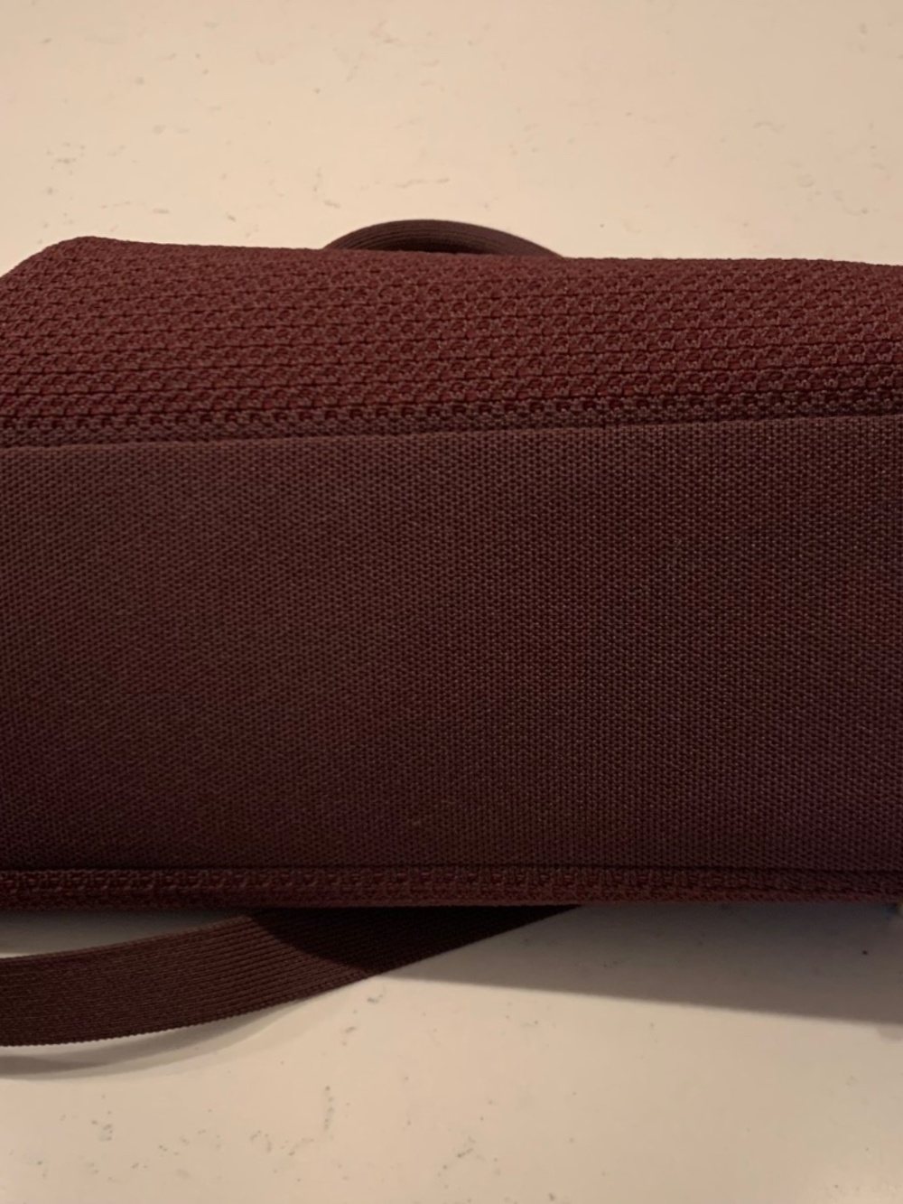 Rothy’s Women’s The Classic Handbag in Grenache NWOT - Picture 11 of 13